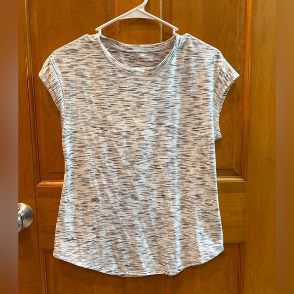 Lululemon Women’s Lost in Pace Short Sleeve Tiger Space Dye Blk & White Sz Small - Picture 4 of 10